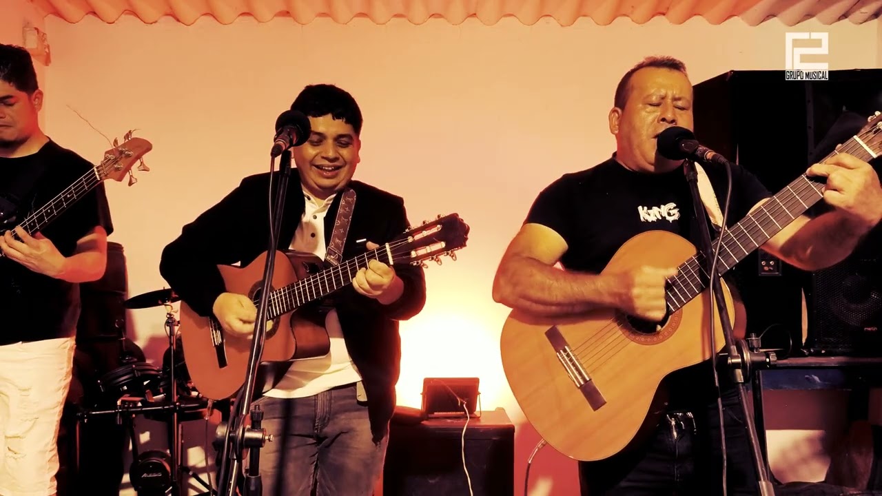 MI ÑAPANGUITA - GRUPO MUSICAL R2