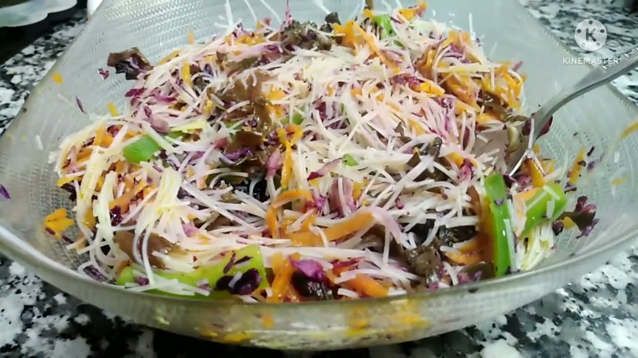 سلطة أسيوية  تججججن صيفيه سريعه وبمذاق هائل ورائع