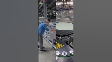 Revolutionize Your Factory with Cutting-Edge Conveyors! #conveyors #machine #flexiblebendconveyors