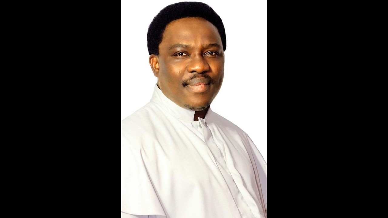 PRAYER TO ATTRACT CUSTOMERS TO YOUR BUSINESS - YouTube