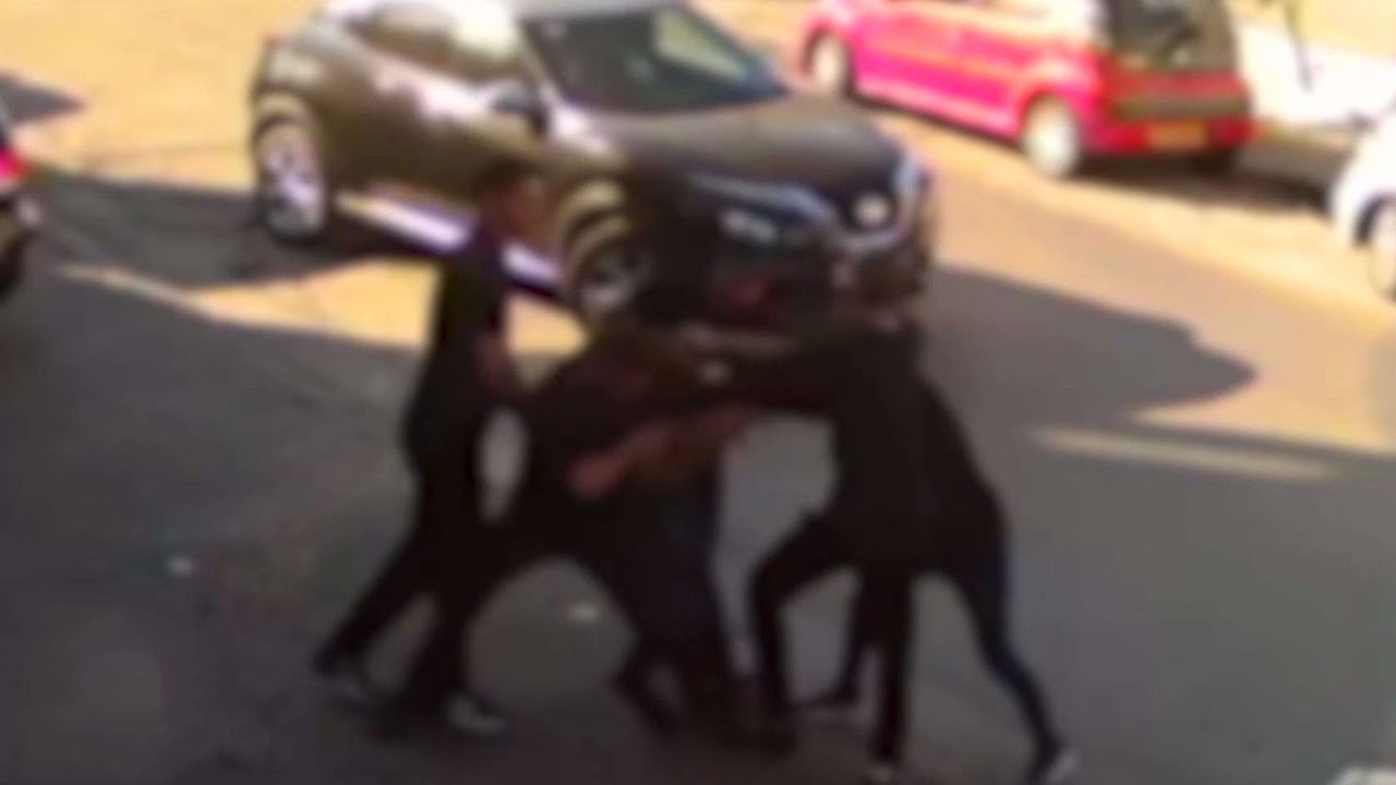 בלעדי: תיעוד חטיפת צעיר במרכז נצרת