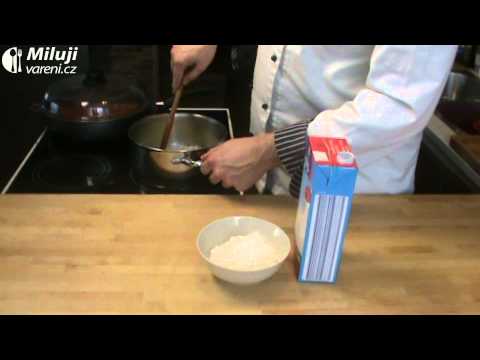 Video: Jak Vyrobit Kuřecí A Houbové Lasagne