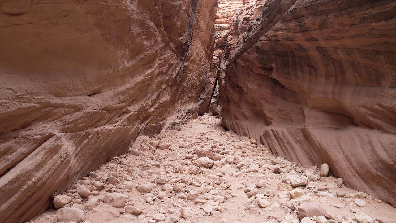 Buckskin Gulch Via Wire Pass (Slot Canyons)