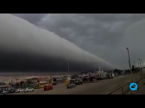 Spectacular roll cloud in the province of Santa Cruz, Argentina