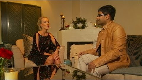 Matchmaker Helps Brainiacs Find Love
