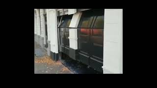 Bro is living in 2050! #doors #clevertricks #futurethinking #deception #youtubeshorts #trending
