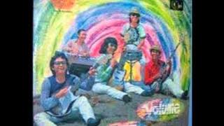 Seuntai Bunga Tanda Cinta.....Favourits Group........Martayuda.wmv