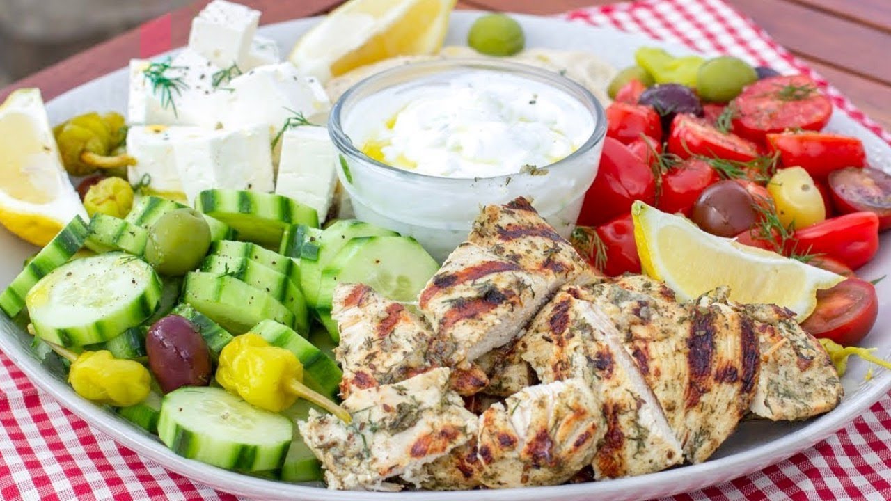⁣Tasty Thursday! Greek Chicken Platter w/ All the Fixins! And some fun with the bestie!