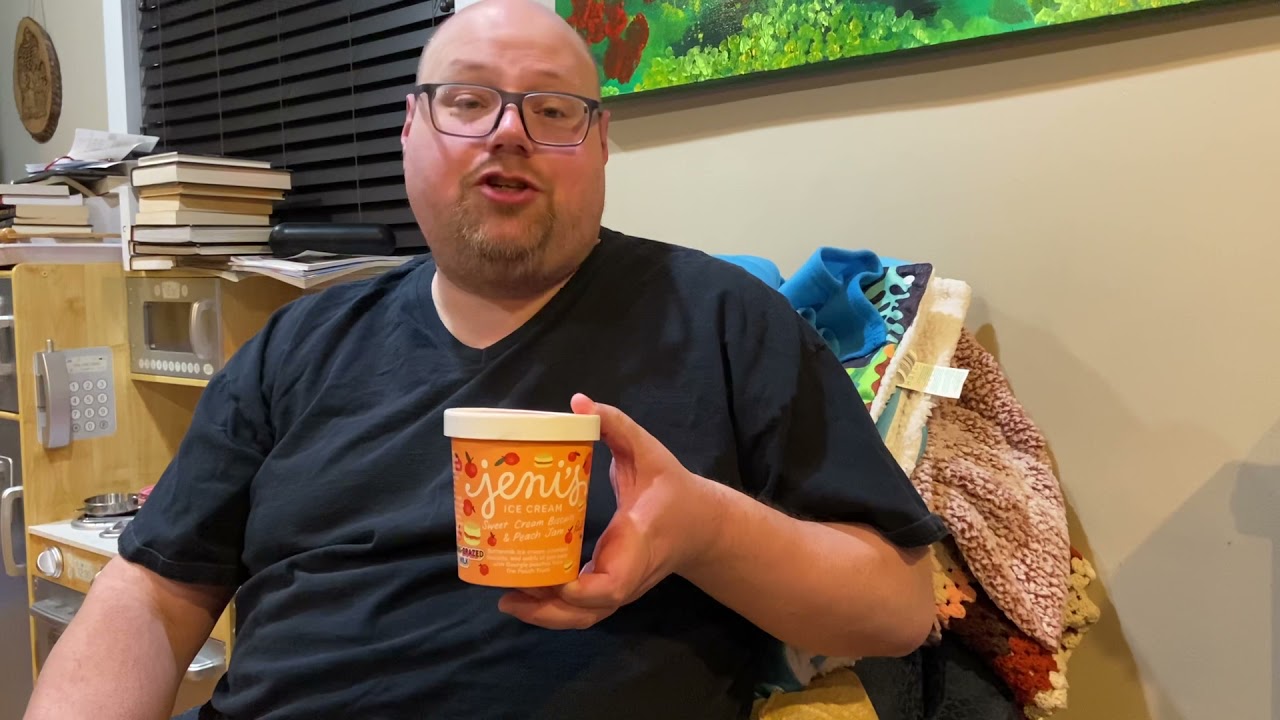 Treusch Tries: Jeni’s Sweet Cream Biscuits & Peach Jam Ice Cream