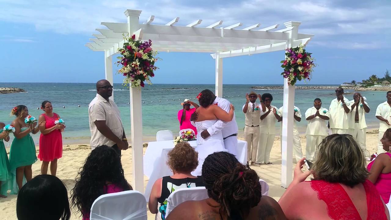 Our Jamaica Wedding At The Grand Palladium Jamaica Resorts