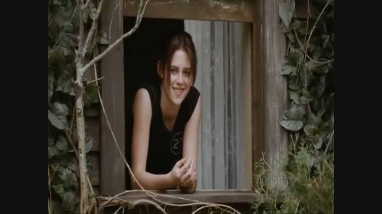 Lena Headey & Kristen Stewart Love me or Leave me