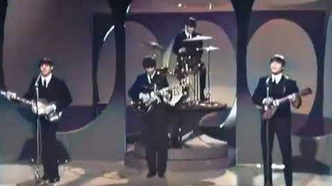 The Beatles - I Want To Hold Your Hand (Live (Colorized)