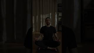 How to Find Peace in a Gadget-Obsessed World (Meditation for Modern Life)
