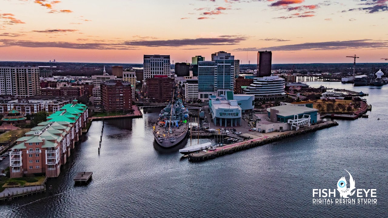 USS Wisconsin Christmas Lights 2020 YouTube