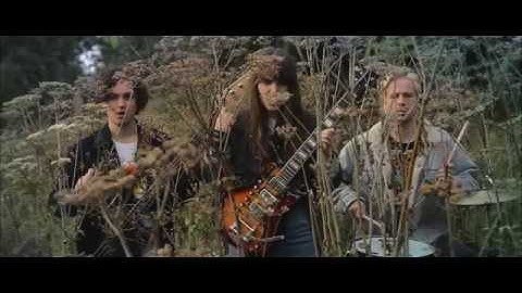 Calva Louise - Getting Closer (Official Video)