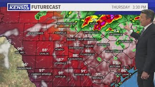 Rain chances kick up for Thursday in San Antonio