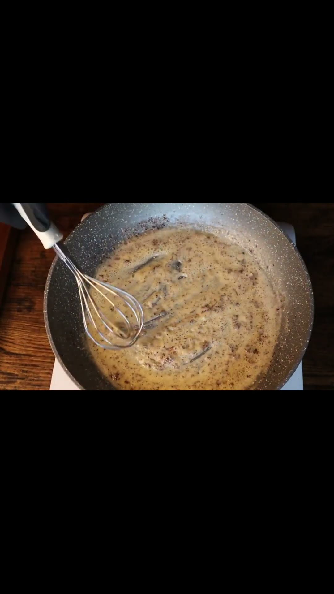 Mit diesem Trick werden Frikadellen richtig lecker – „Kochen mit Lafer“