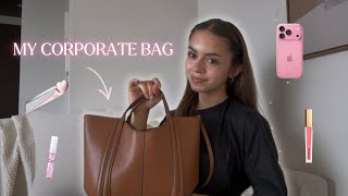 ASMR 💼 What’s in my corporate bag?