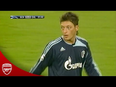18 Year Old Mesut Özil vs Chelsea