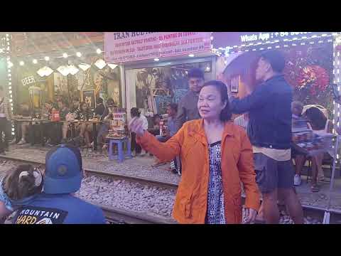 Hanoi Train Street Part 1 /Vlog Review No. 362
