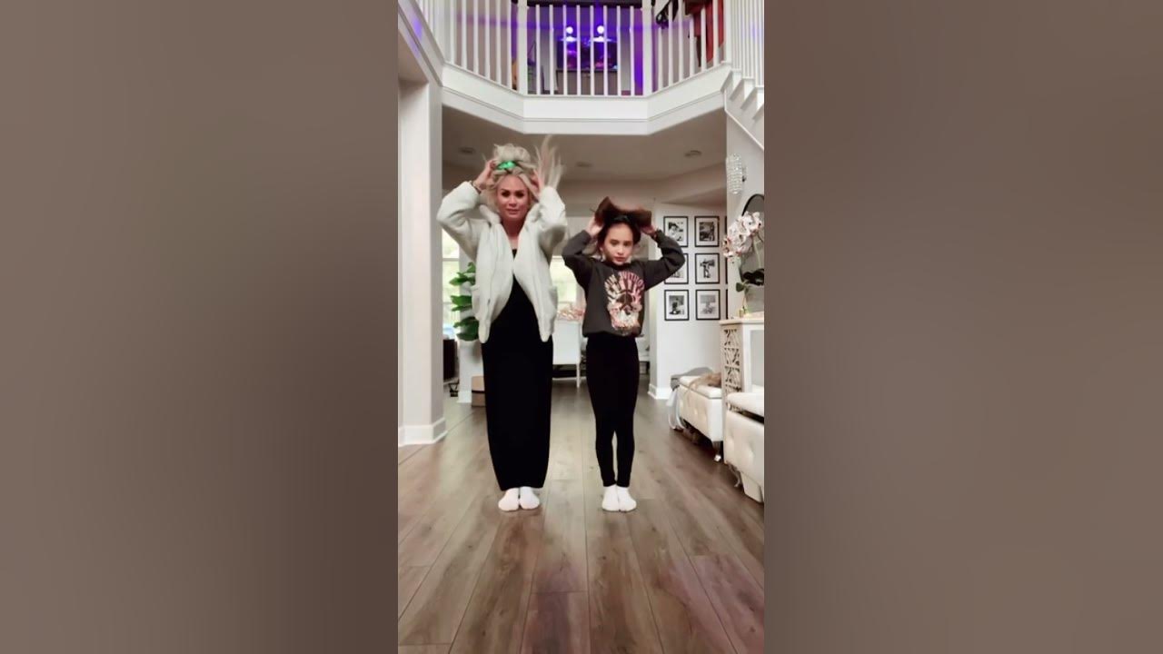 MESSY BUN CHALLENGE | HAIR FLIP CHALLENGE | TIKTOK DANCE