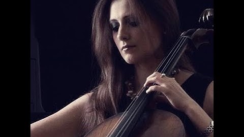 How to Fix Common Problems: Small Hands, Short Fourth Fingers and Funny Proportions