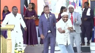 MARTIN WA JANET GWAKANIA MWAKI JCM NA KIGOOCO KIA MAGEGANIA!!SEE WHAT REVEREND BEN KIENGEI AND JCM..