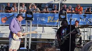 Kingfish Ingram with Joe Bonamassa, "Born Under a Bad Sign"