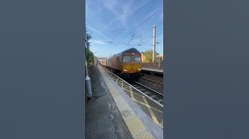 66799 & 66779 returning to Stowmarket D.G.L after a day of RHTT working  07/10/24 #class66 #gbrf