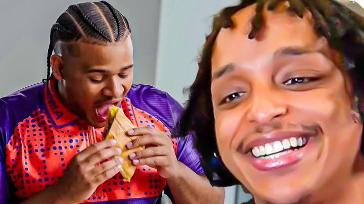 Fanum Teaches Us How to Make a CHOPPED CHEESE 😂