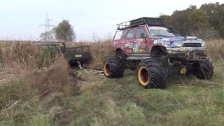 Toyota Bomb reed riding rescue GAZ 66 off-road 4x4