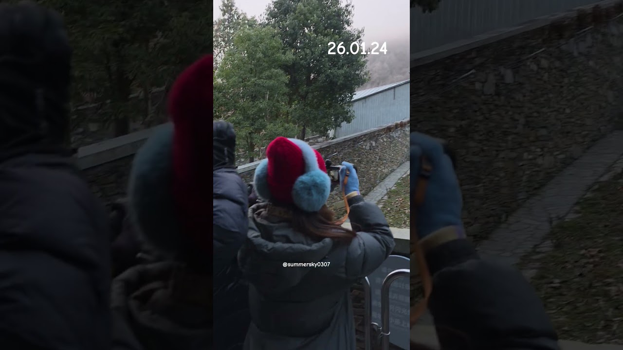 오늘도 매점 방문한 우주대스타 푸바오 