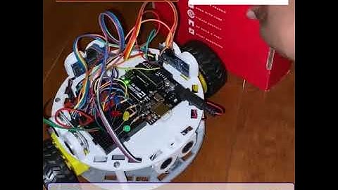 Lily∞Bot Sensor Testing: Bang-Bang control with sonar sensors