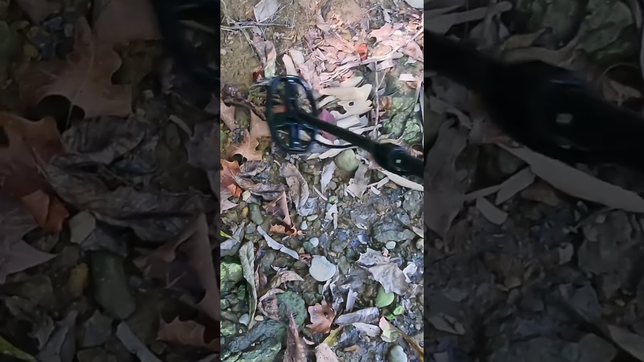 Found an Awesome Civil War Relic Metal Detecting the River Bank!!