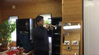 試奏風景(ベストブラス浜松)/Test-play at the Best Brass showroom