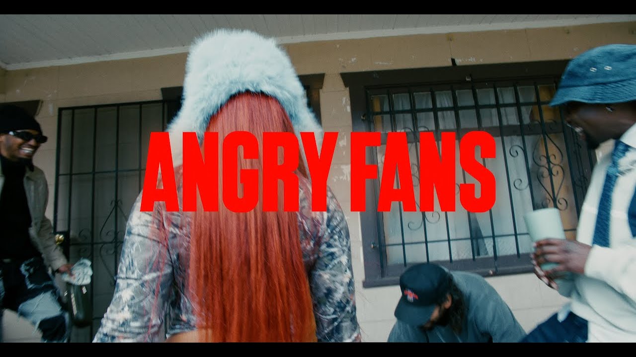 IAH - ANGRY FANS [OFFICIAL VIDEO] - YouTube
