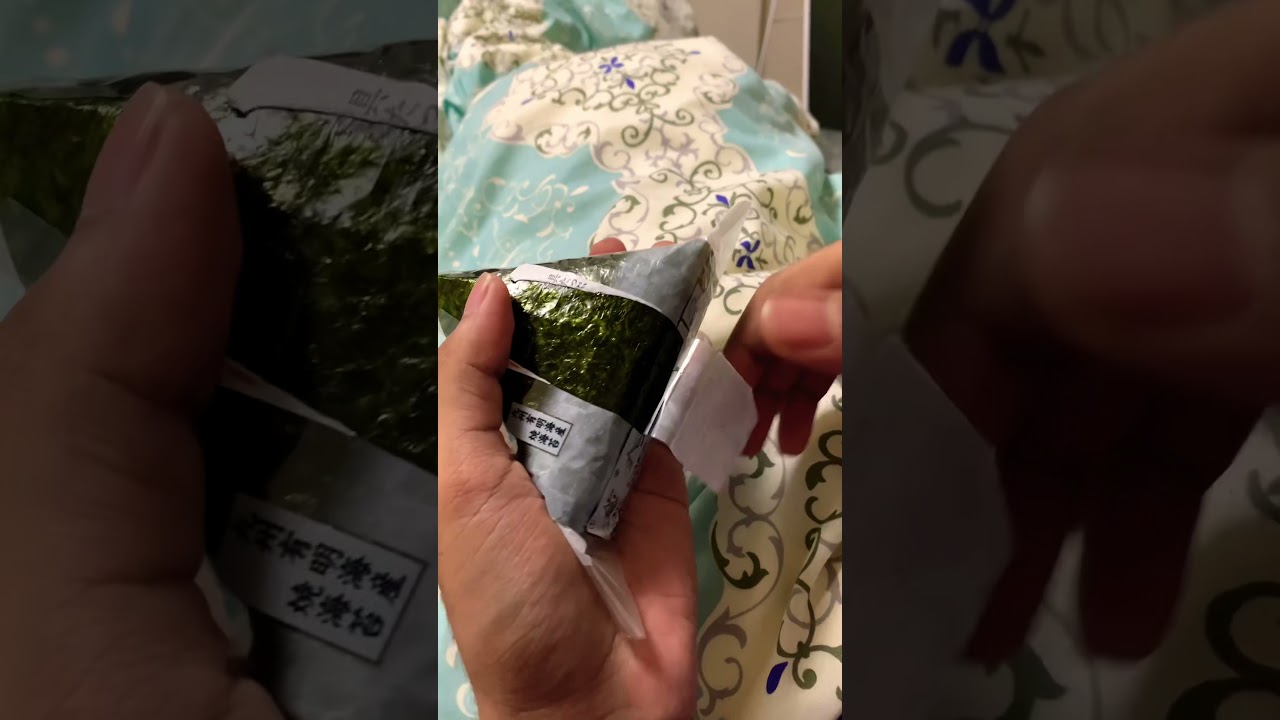 ◉Tuna Mayonnaise Onigiri 🍙 (7-Eleven Japan)