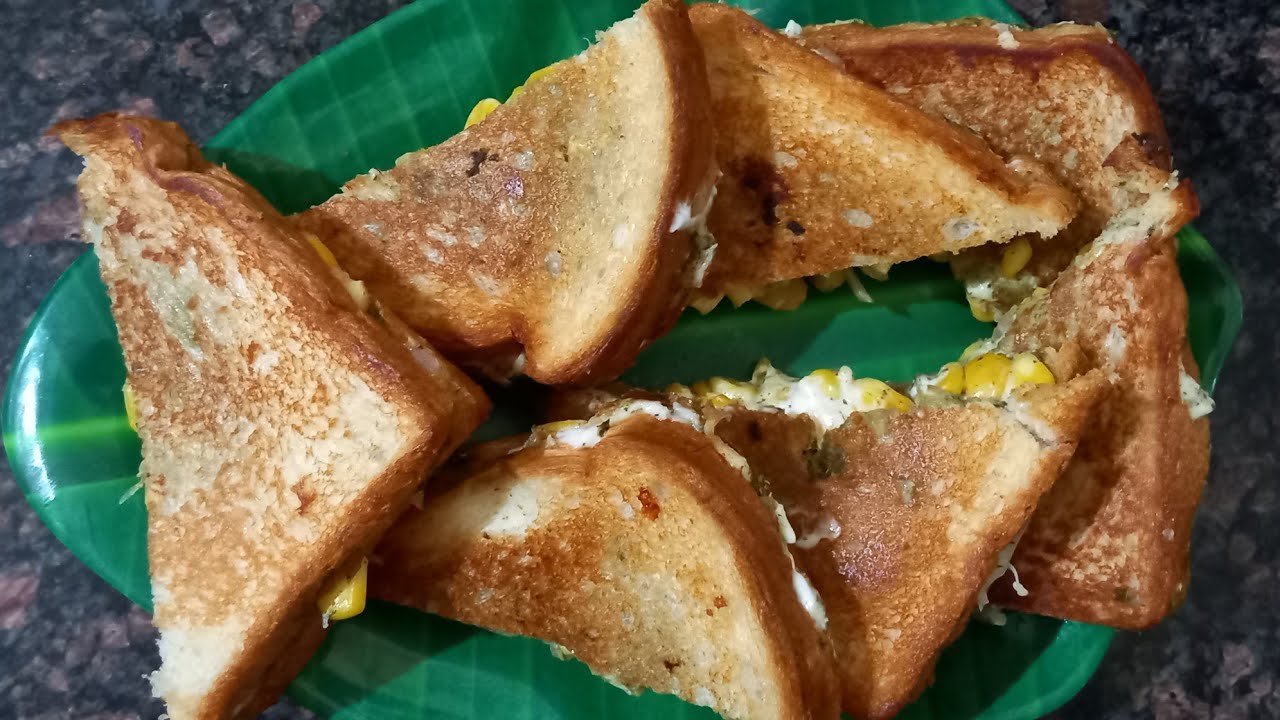 Cheesy sweet corn sandwich ki recipe How to make Cheesy sweet corn