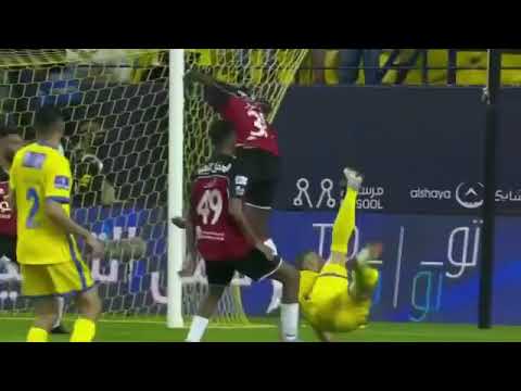 الأوله حمار والثانيه حمار 