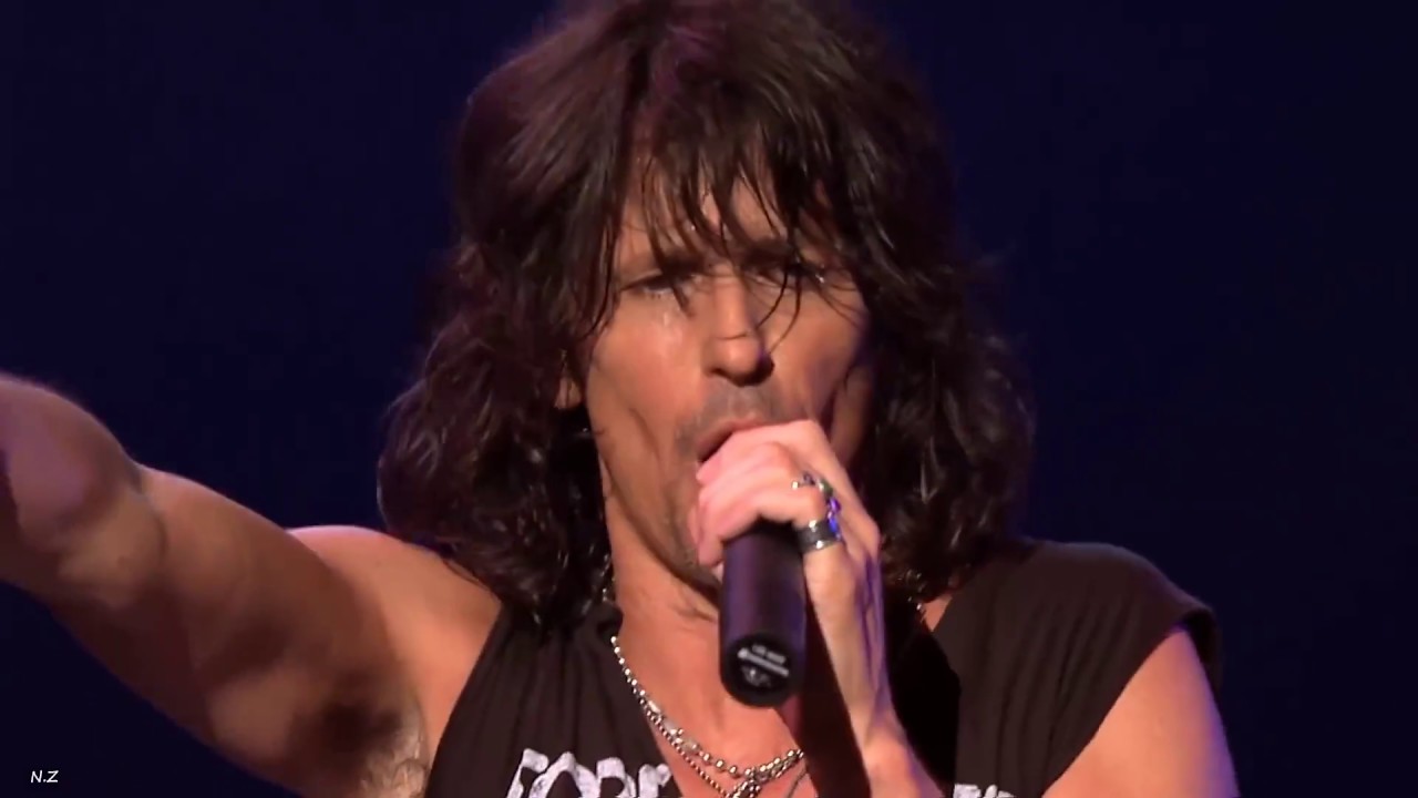 Foreigner   I Want To Know What Love Is (2010 Live)