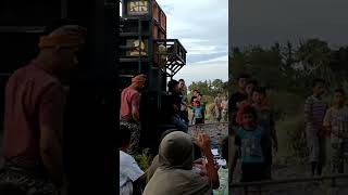 Menjajal Jalanan Extrime megantara