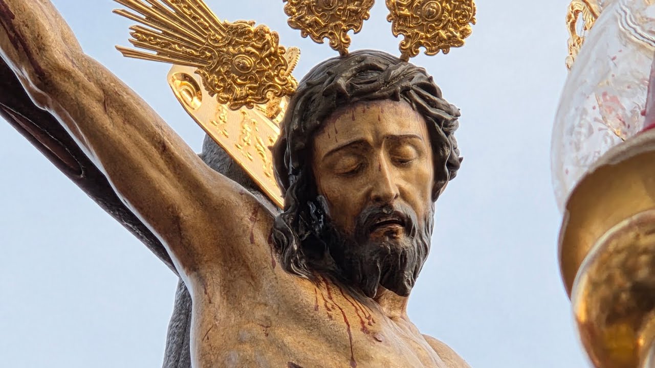 Salida extraordinaria del Santisimo Cristo de la Sangre Hermandad de la Sangre Écija 2025.