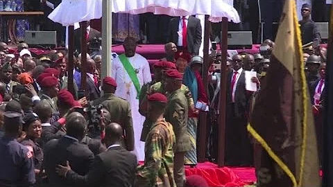 Liberia: Ellen Johnson Sirleaf hands over power to...