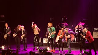 Video thumbnail of "Los Zigarros (Todos) - Que Demonios Hago Yo Aqui (Madrid 30/01/2020 Circo Price)"