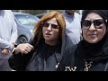 لحظات مؤثرة في ود ا ع عبد الرحمن أبو زهرة دمـ وع نجوم الفن أثناء تشييع المعلم إبراهيم سردينة 