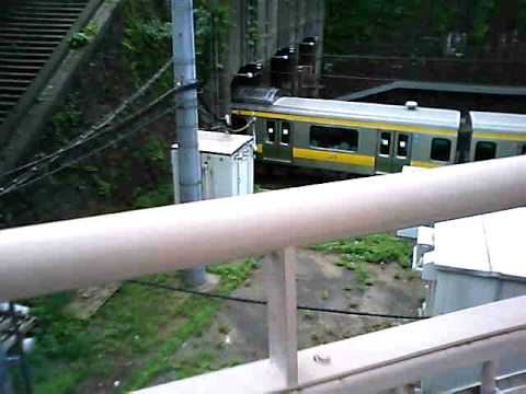 地下鉄四ツ谷駅から御所トンネルを見る