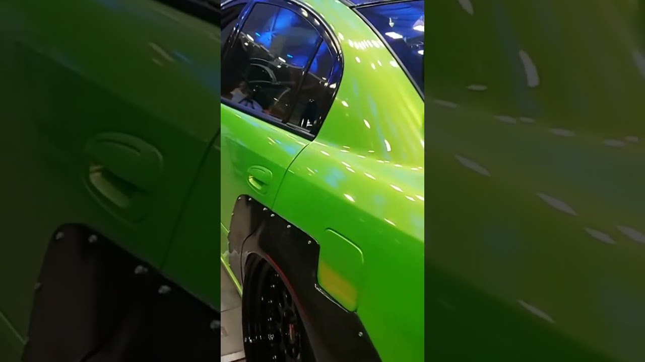 Heavily Modified Nissan Altima Se-r-Lambo green 