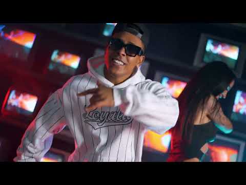 "No te Alejes" by Biti La Leyenda