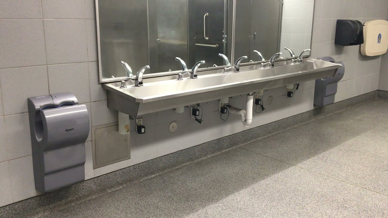 Dyson Airblade dBs | Costco | Menomonee 