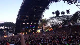 Hardwell Ultra Weekend 2 crowd goin crazy